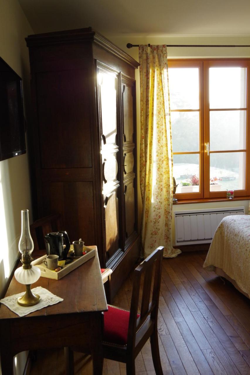 Le Manoir Des Aromes Hotel Brugny-Vaudancourt Екстериор снимка