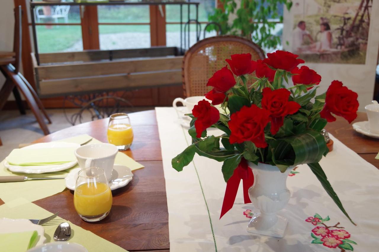 Le Manoir Des Aromes Hotel Brugny-Vaudancourt Екстериор снимка